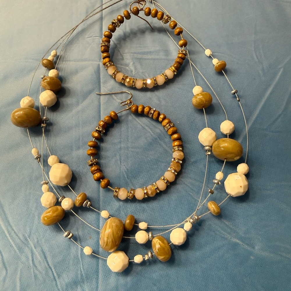 Paparazzi Brown and White Beaded Necklace Set